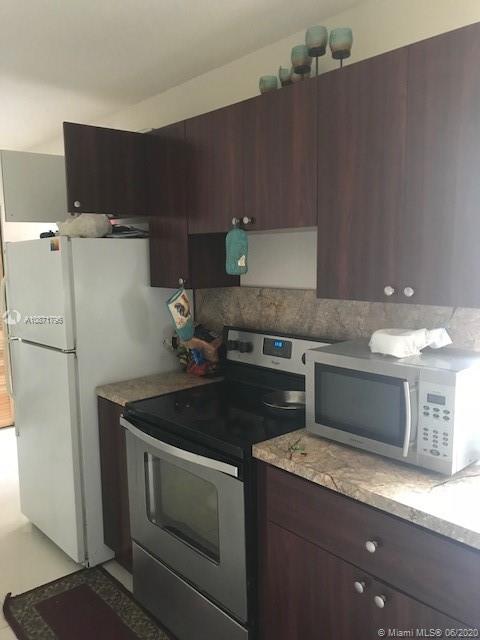See details / 1098 sq. ft. $ 2020-08-26 0 Photo