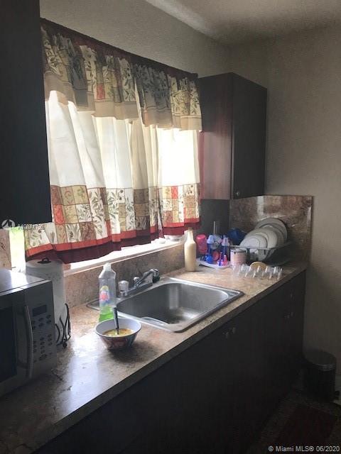 See details / 1098 sq. ft. $ 2020-08-26 0 Photo