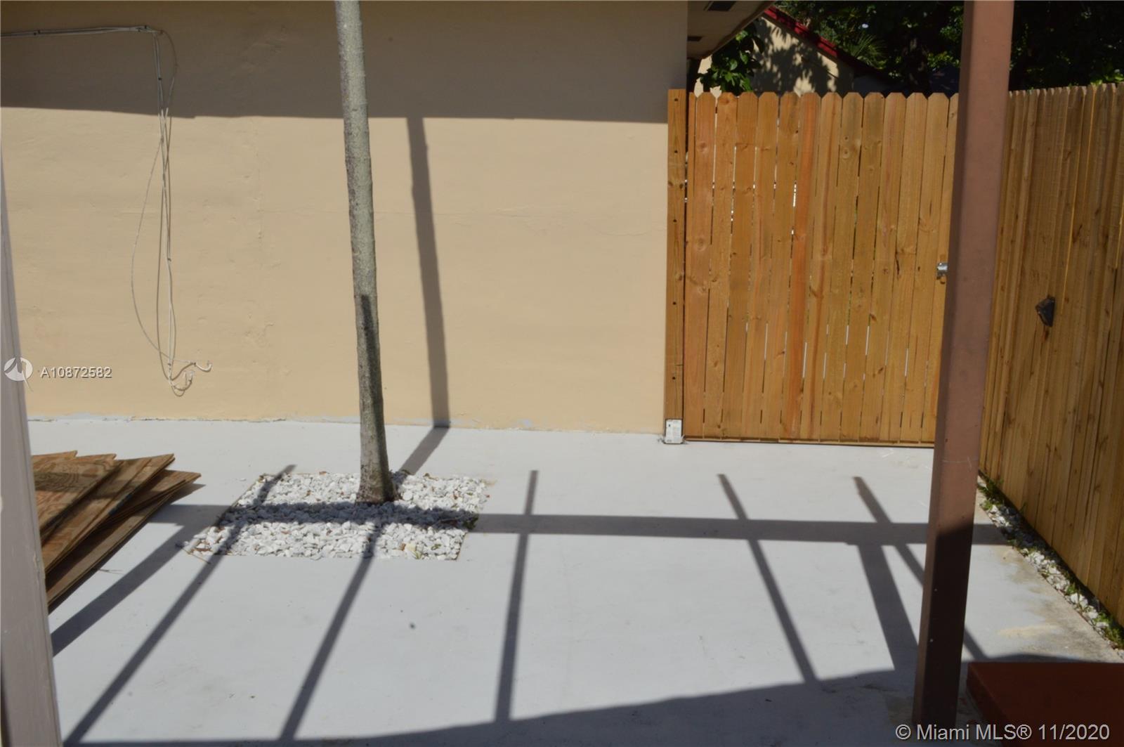 See details / 1333 sq. ft. $ 2020-12-26 0 Photo