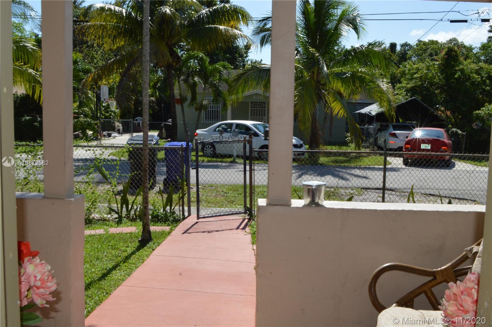 See details / 1333 sq. ft. $ 2020-12-26 0 Photo