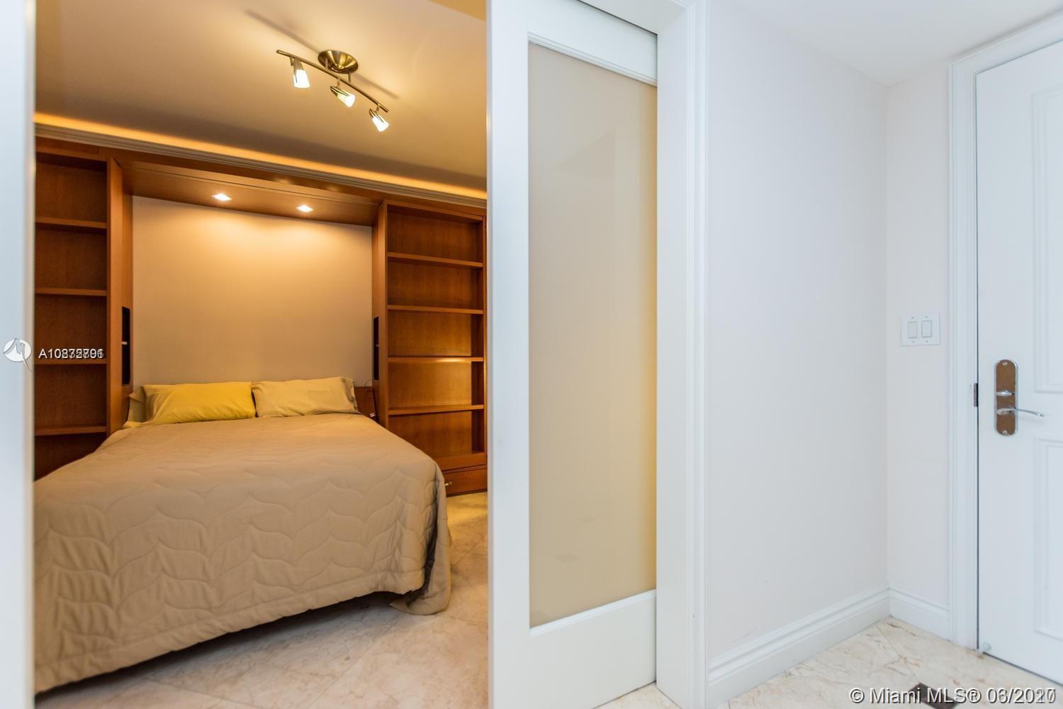 Ver detalles 2211 3 / 2 1554 sq. ft. $ 2021-04-16 0 foto