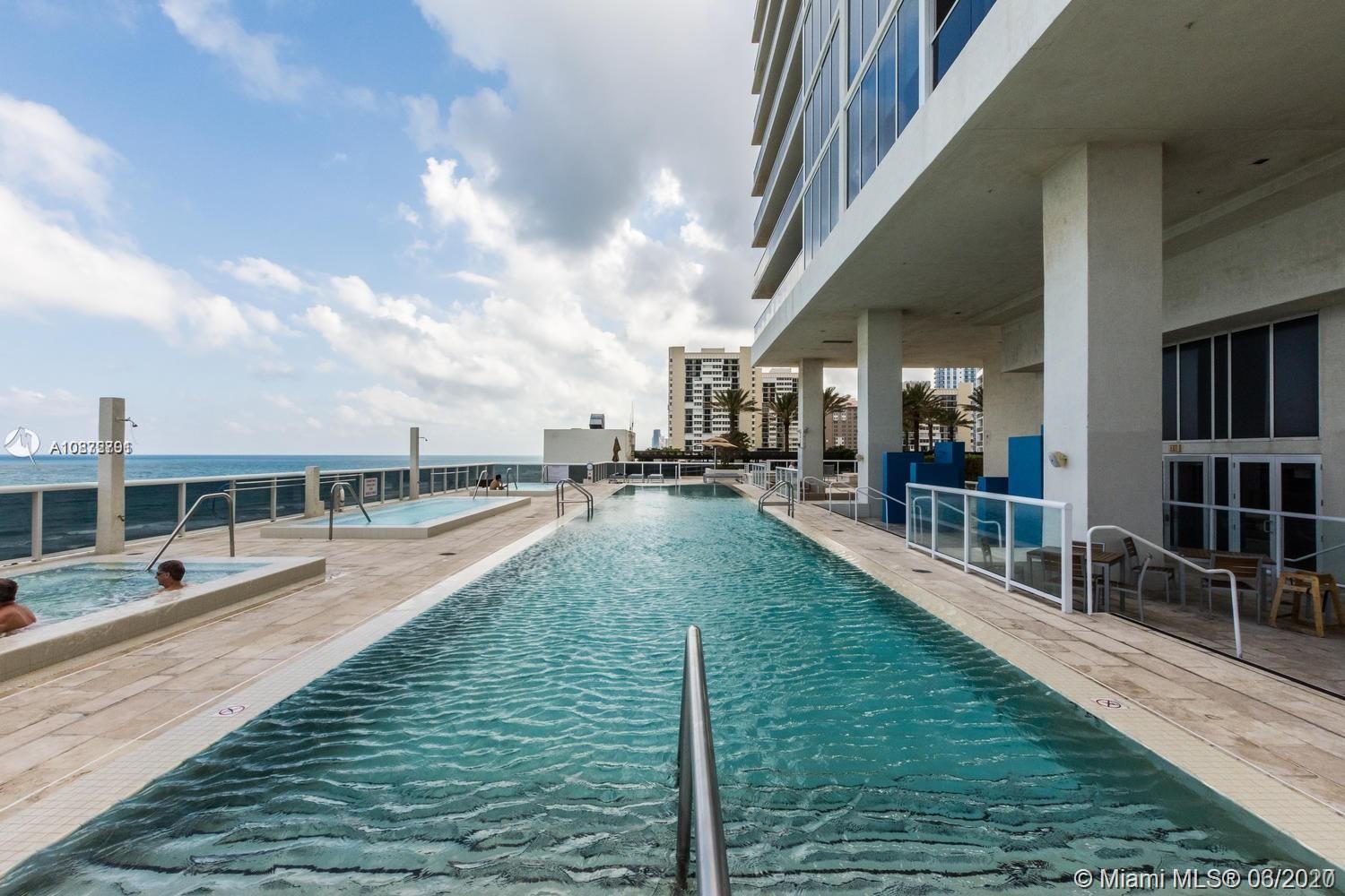 Ver detalles 2211 3 / 2 1554 sq. ft. $ 2021-04-16 0 foto