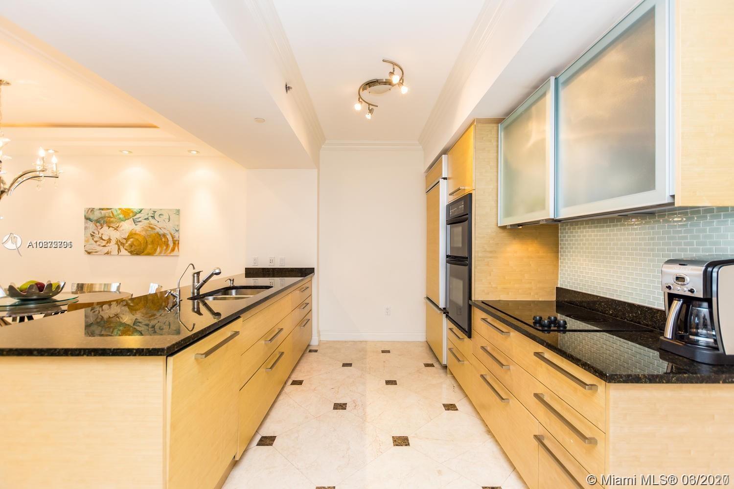 Ver detalles 2211 3 / 2 1554 sq. ft. $ 2021-04-16 0 foto