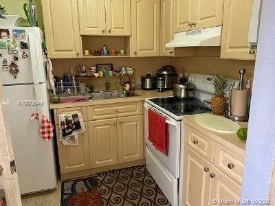 See details / 2428 sq. ft. $ 2020-06-09 0 Photo