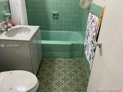 See details / 2428 sq. ft. $ 2020-06-09 0 Photo