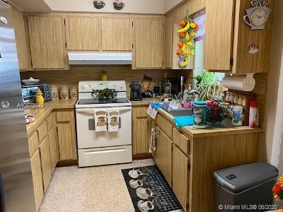 See details / 2428 sq. ft. $ 2020-06-09 0 Photo