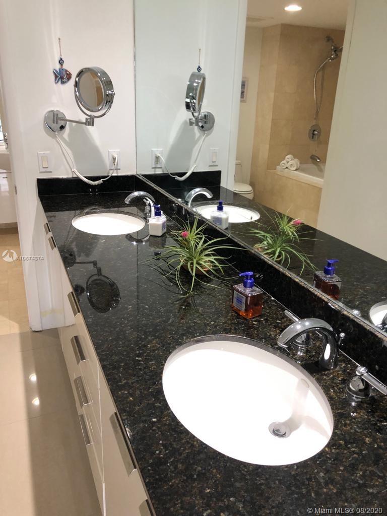 See details 609 2 / 1 1086 sq. ft. $ 2020-08-24 0 Photo