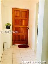 See details / 938 sq. ft. $ 2020-10-07 0 Photo