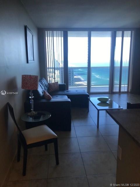 See details 3112 1 / 1 844 sq. ft. $ 2020-11-22 0 Photo
