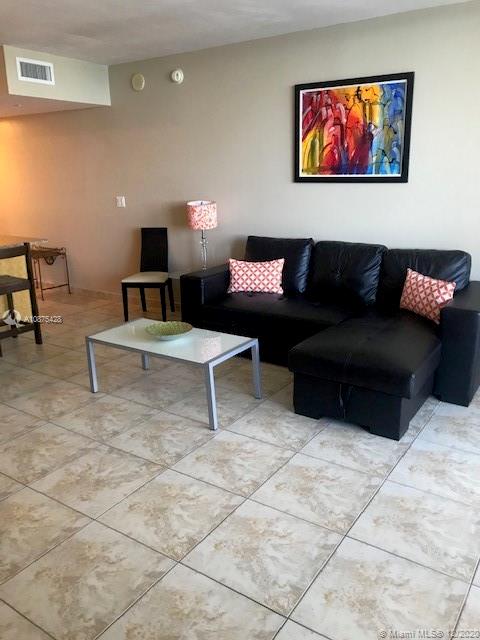 See details 3112 1 / 1 844 sq. ft. $ 2020-11-22 0 Photo