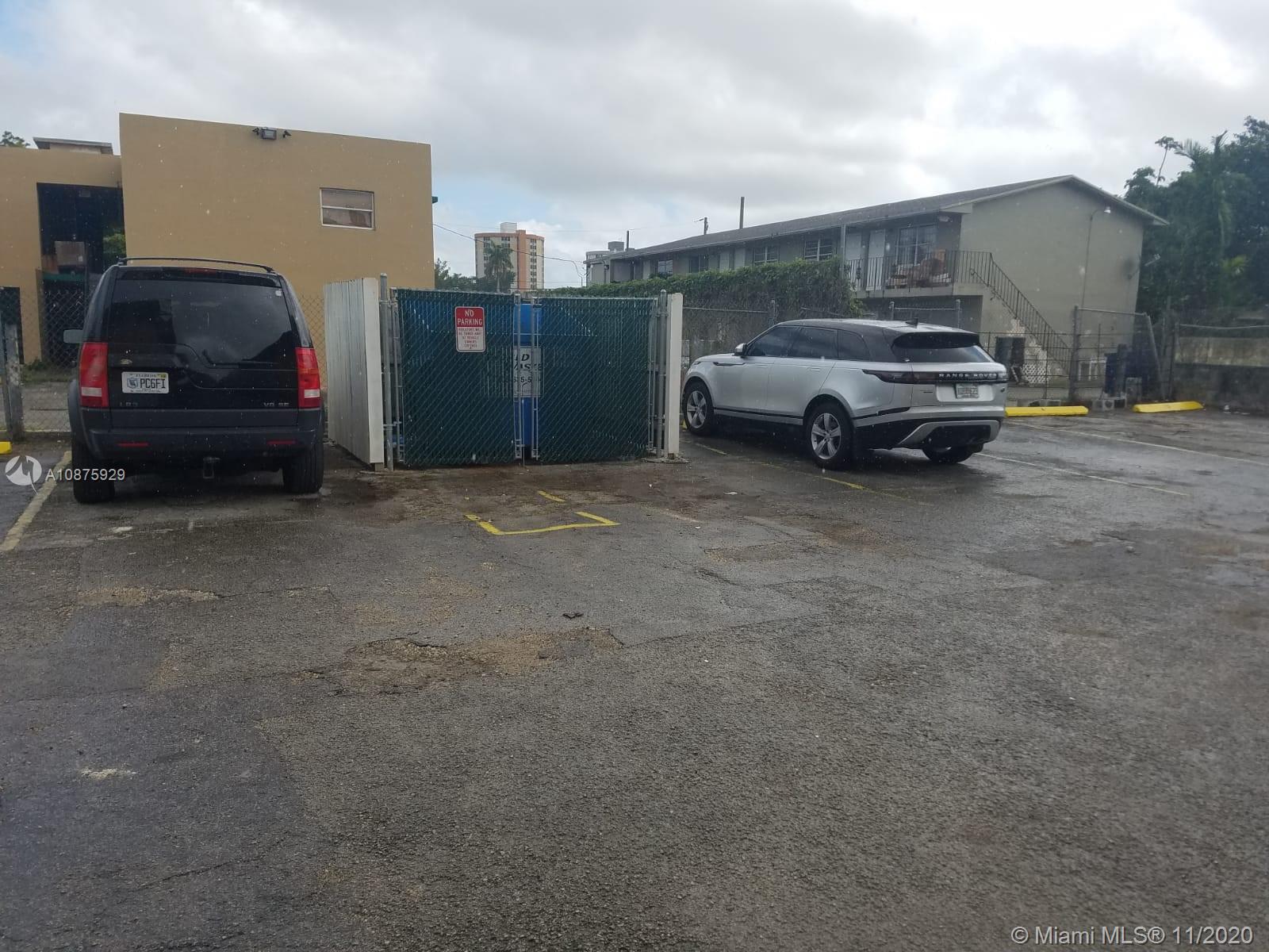 See details / 4622 sq. ft. $ 2020-10-02 0 Photo