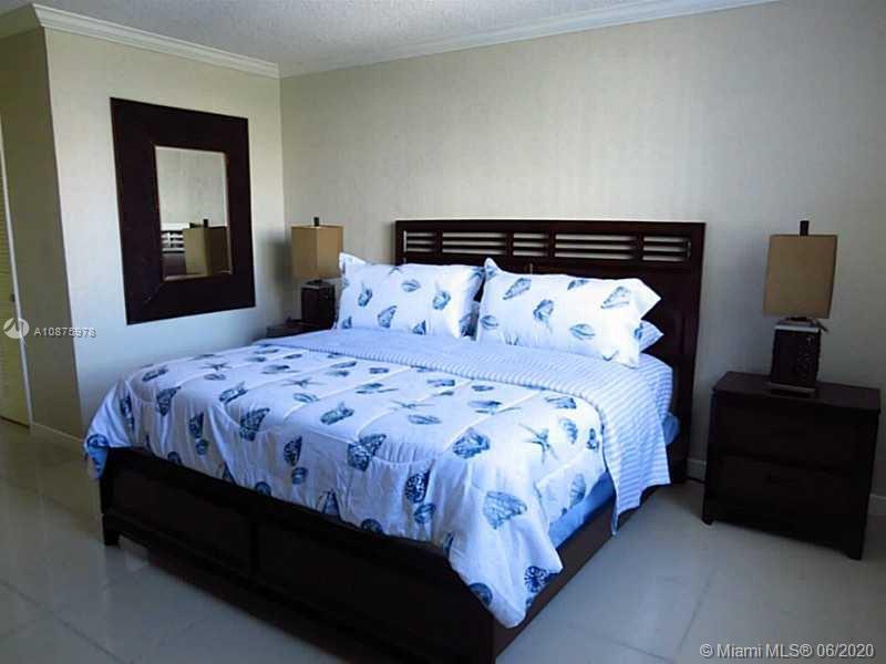 Photo of 19370 Collins Ave #507, Sunny Isles Beach, Florida, 33160 -