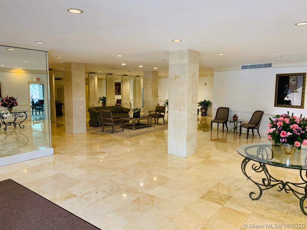 Photo of 10245 Collins Ave #15A, Bal Harbour, Florida, 33154 - Library
