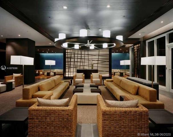 See details 1004 3 / 4 2078 sq. ft. $ 2020-08-04 0 Photo