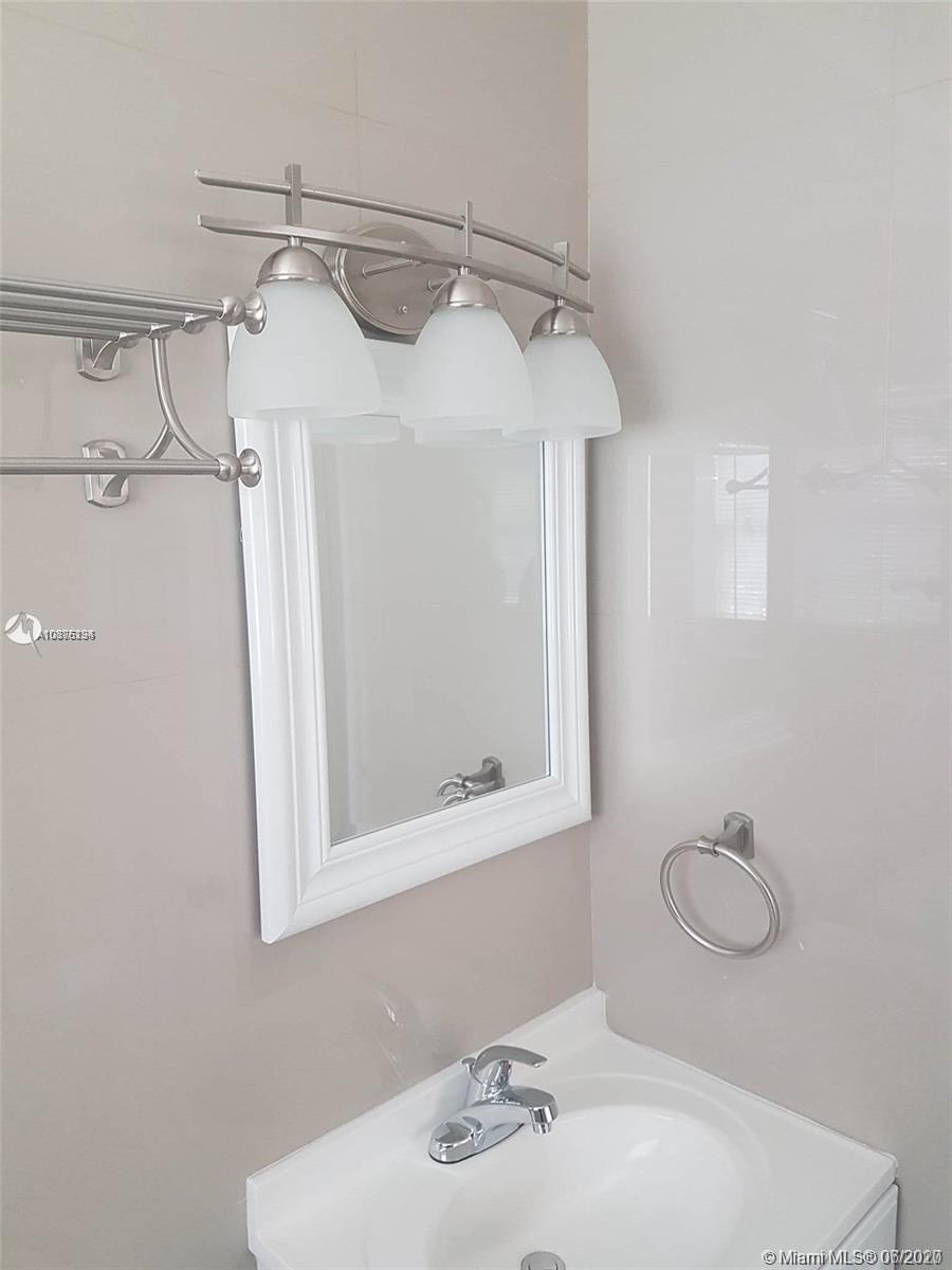 See details / sq. ft. $ 2020-09-21 0 Photo