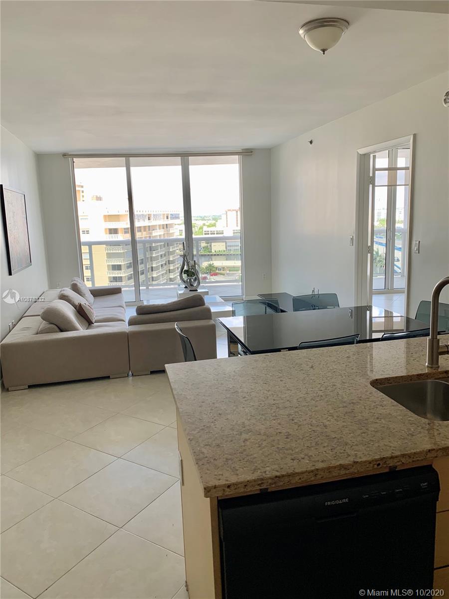 See details 1009 2 / 1 1086 sq. ft. $ 2020-09-03 0 Photo