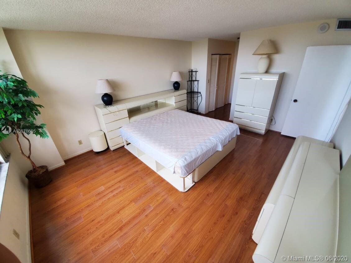 Photo of 2500 Parkview Dr #811, Hallandale Beach, Florida, 33009 -