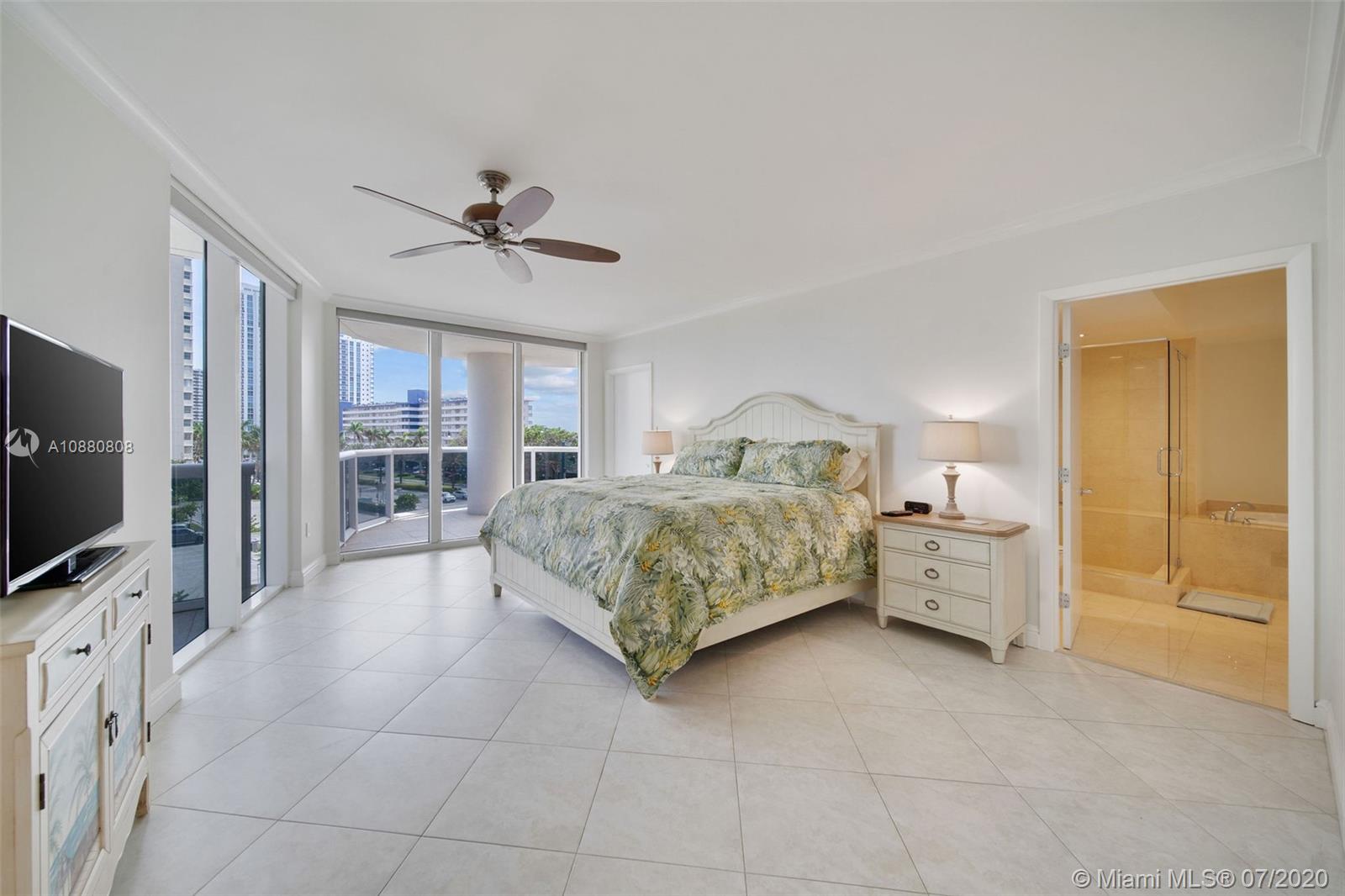 See details 405 2 / 2 1782 sq. ft. $ 2020-10-07 0 Photo