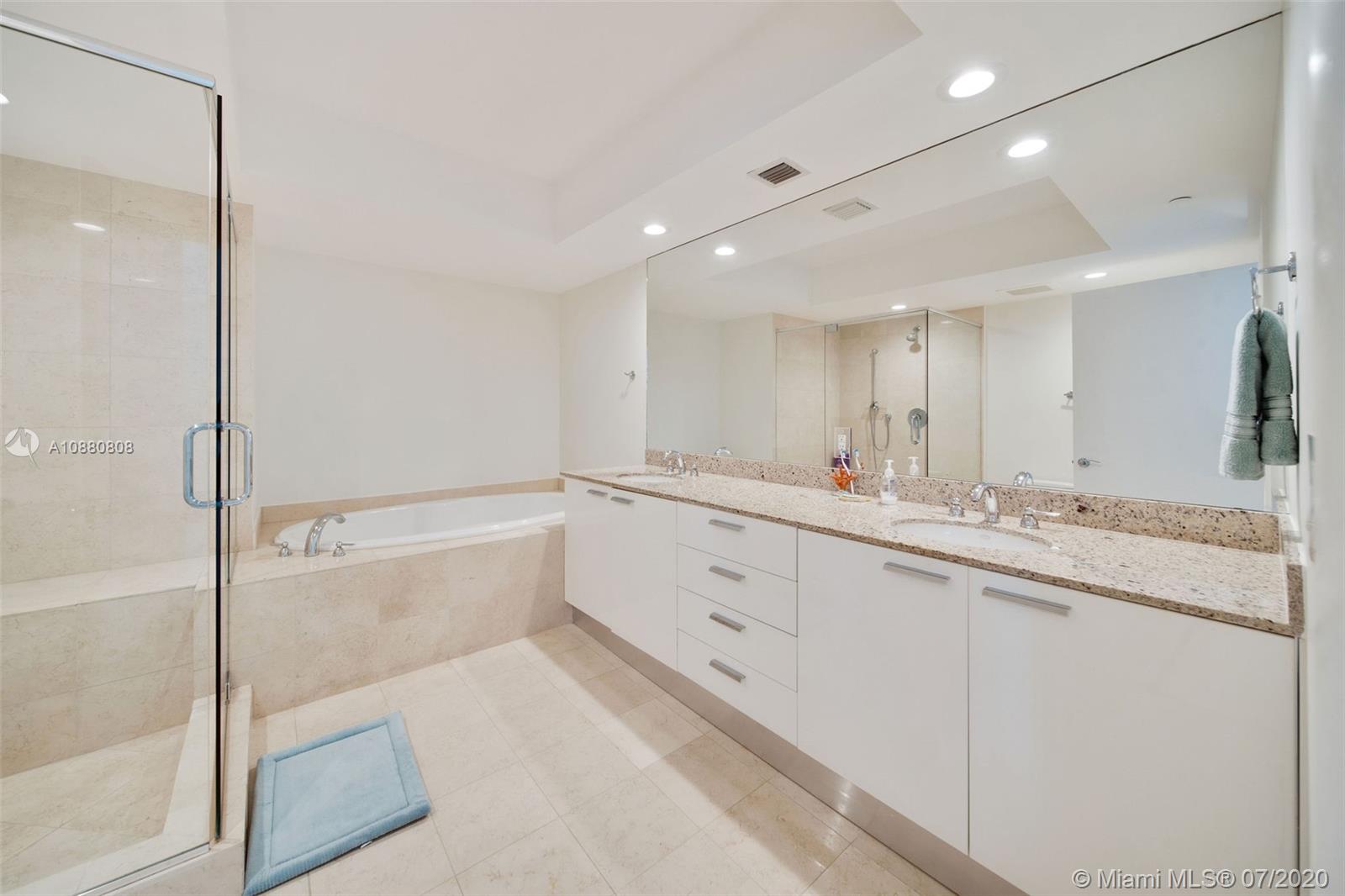 See details 405 2 / 2 1782 sq. ft. $ 2020-10-07 0 Photo