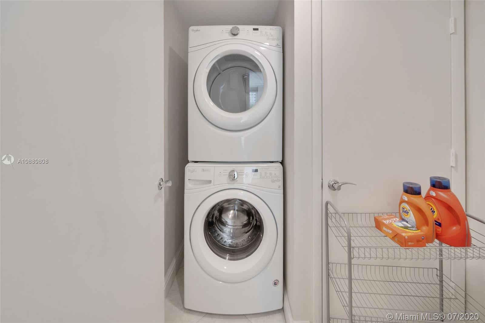 See details 405 2 / 2 1782 sq. ft. $ 2020-10-07 0 Photo