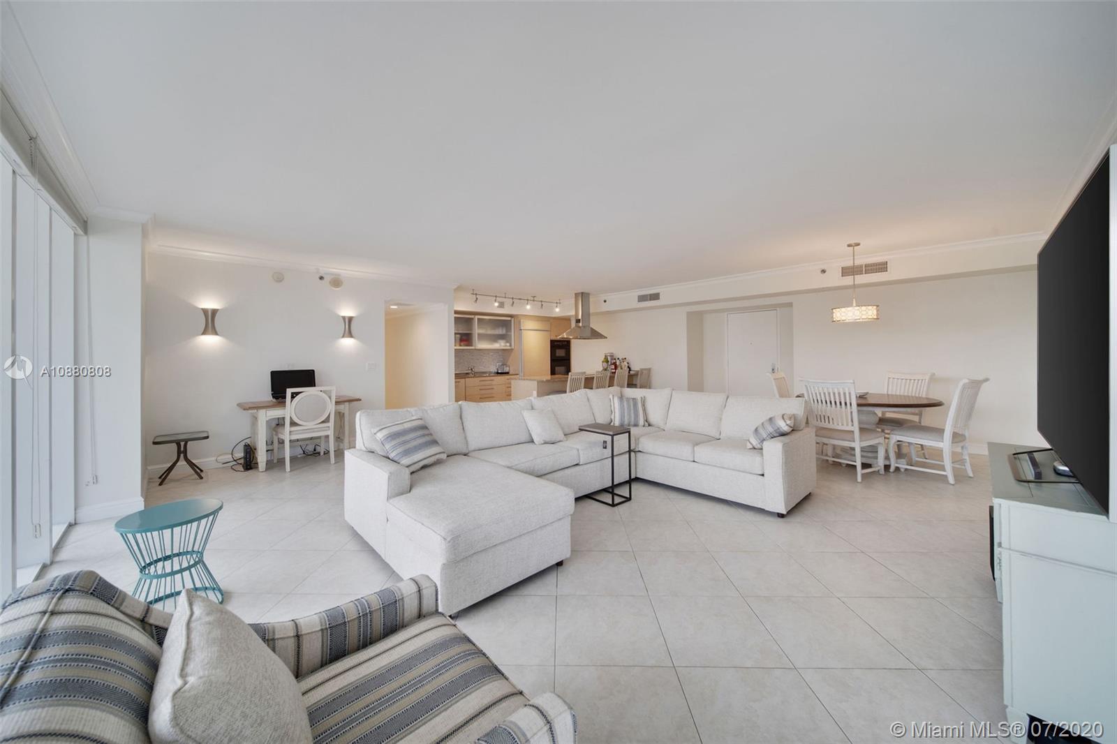 See details 405 2 / 2 1782 sq. ft. $ 2020-10-07 0 Photo