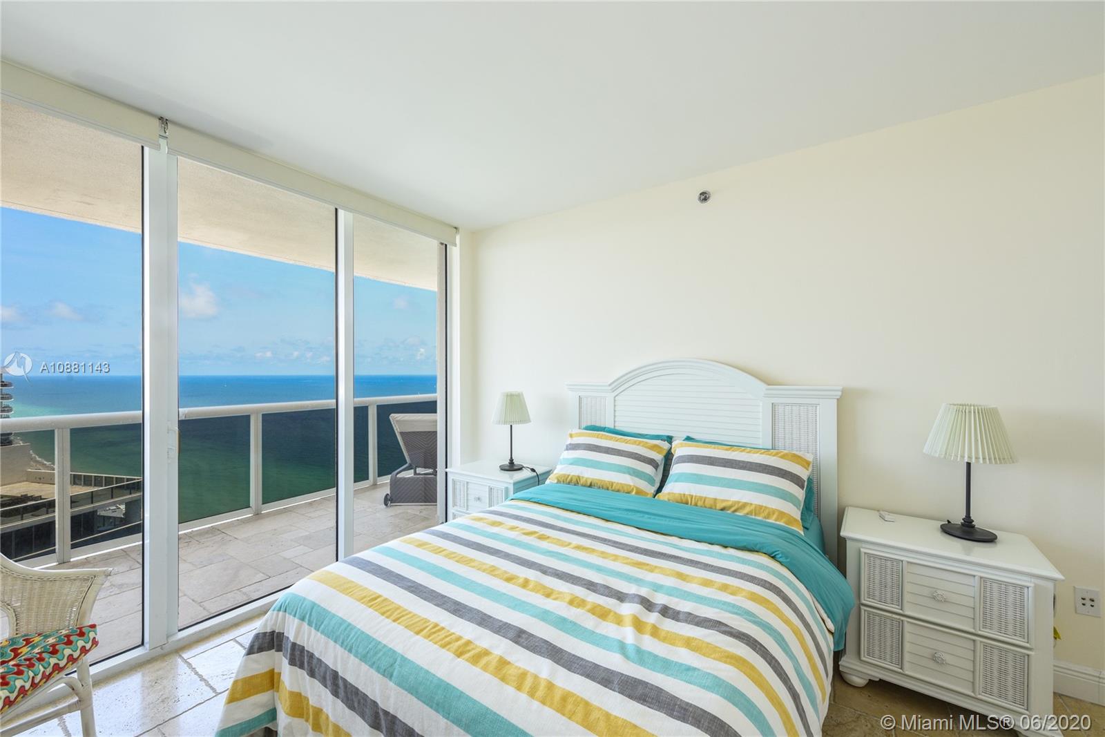 See details 4808 2 / 2 1458 sq. ft. $ 2020-08-31 0 Photo