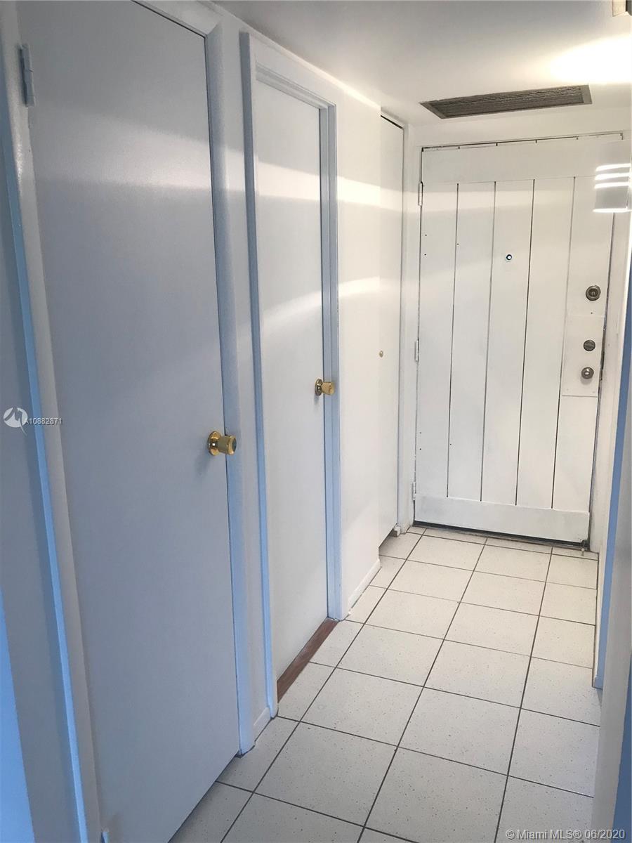 Photo of 3475 Country Club Dr #203, Aventura, Florida, 33180 -
