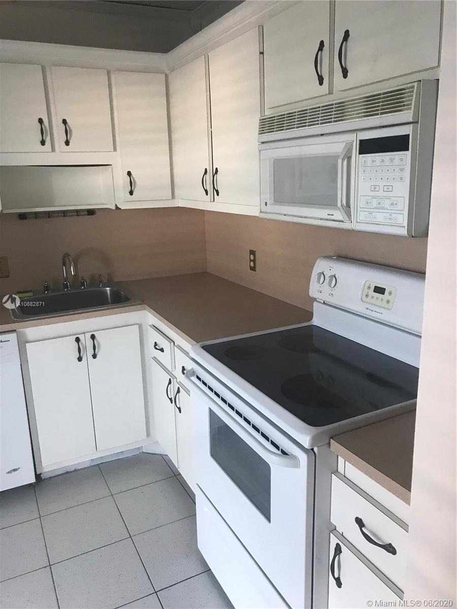 Photo of 3475 Country Club Dr #203, Aventura, Florida, 33180 -