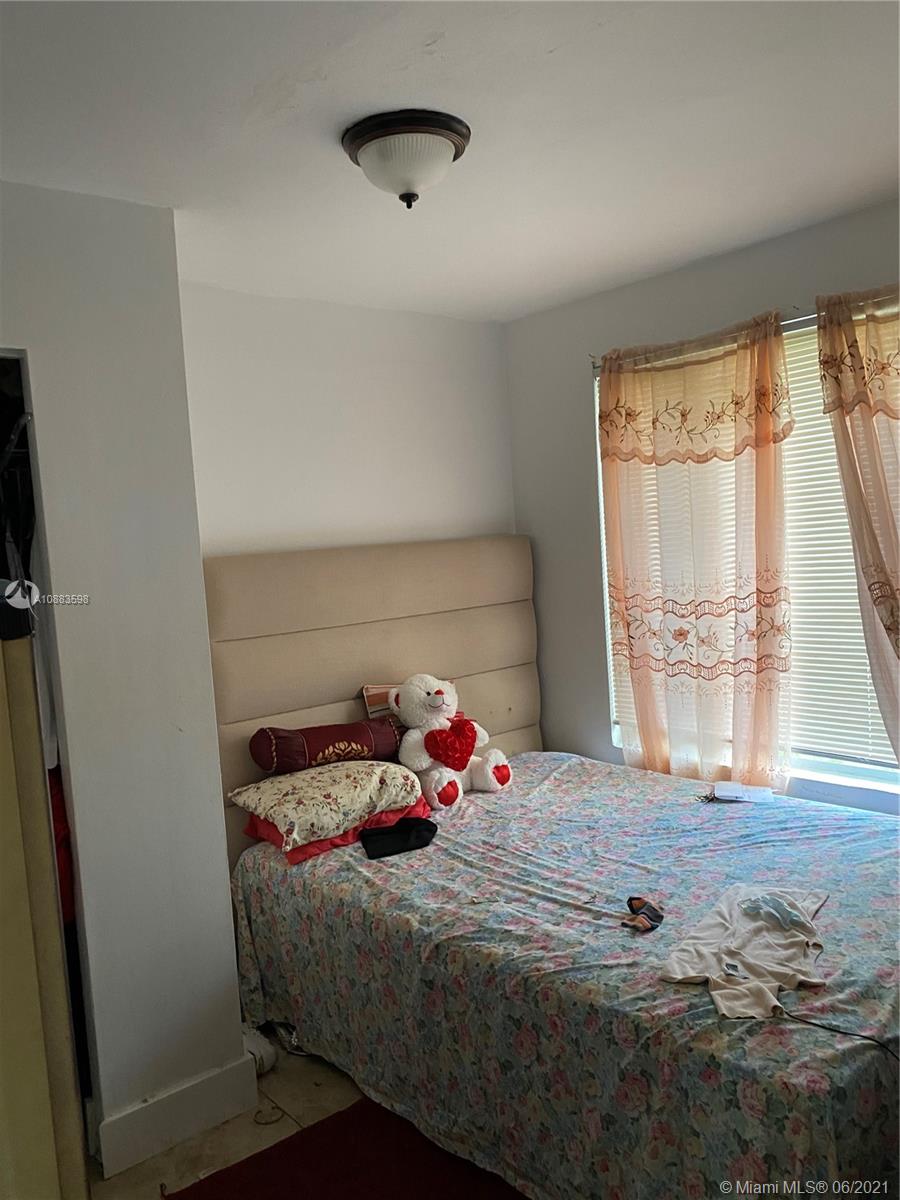See details / 1085 sq. ft. $ 2021-01-06 0 Photo