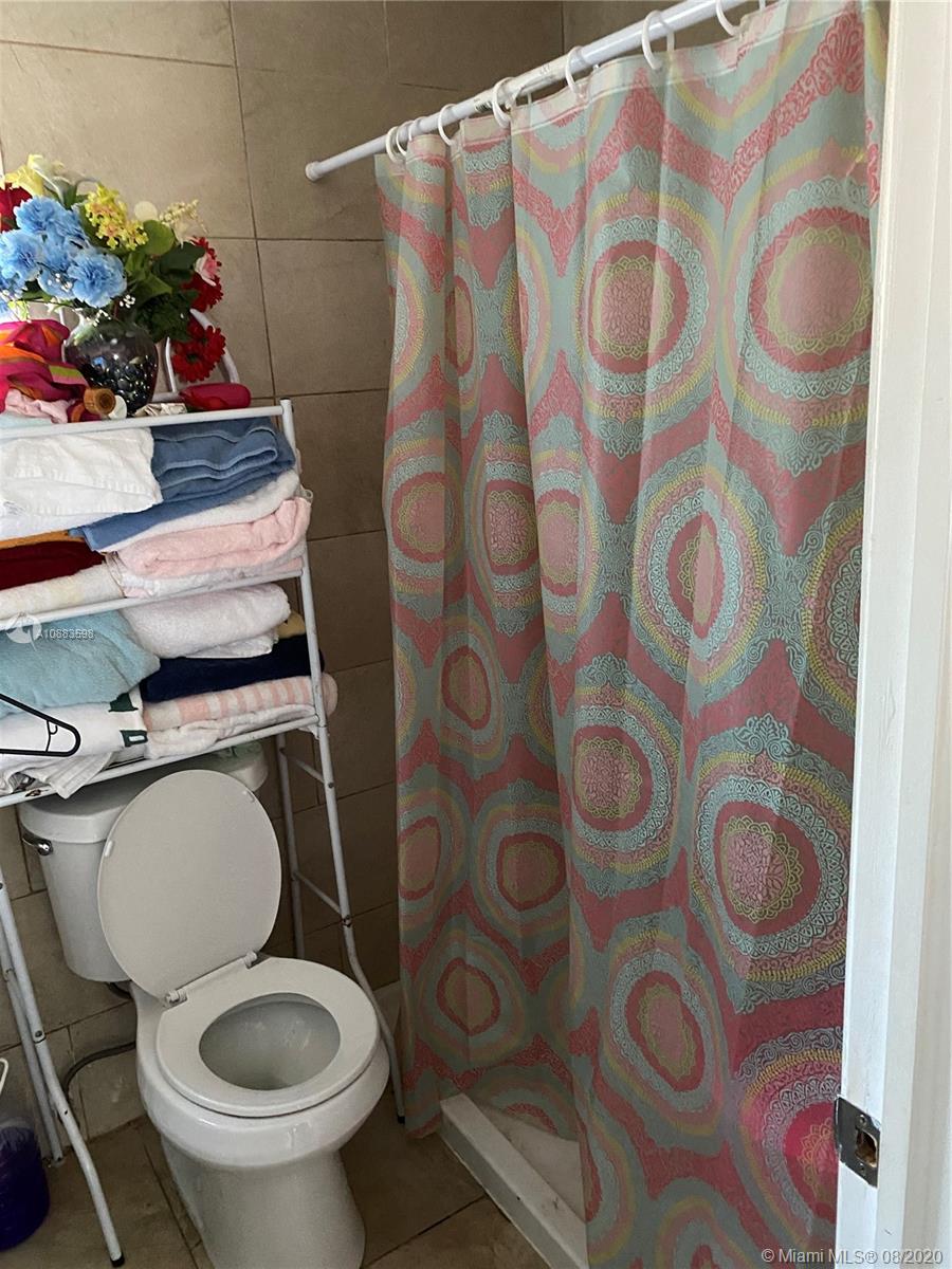 See details / 1085 sq. ft. $ 2021-01-06 0 Photo