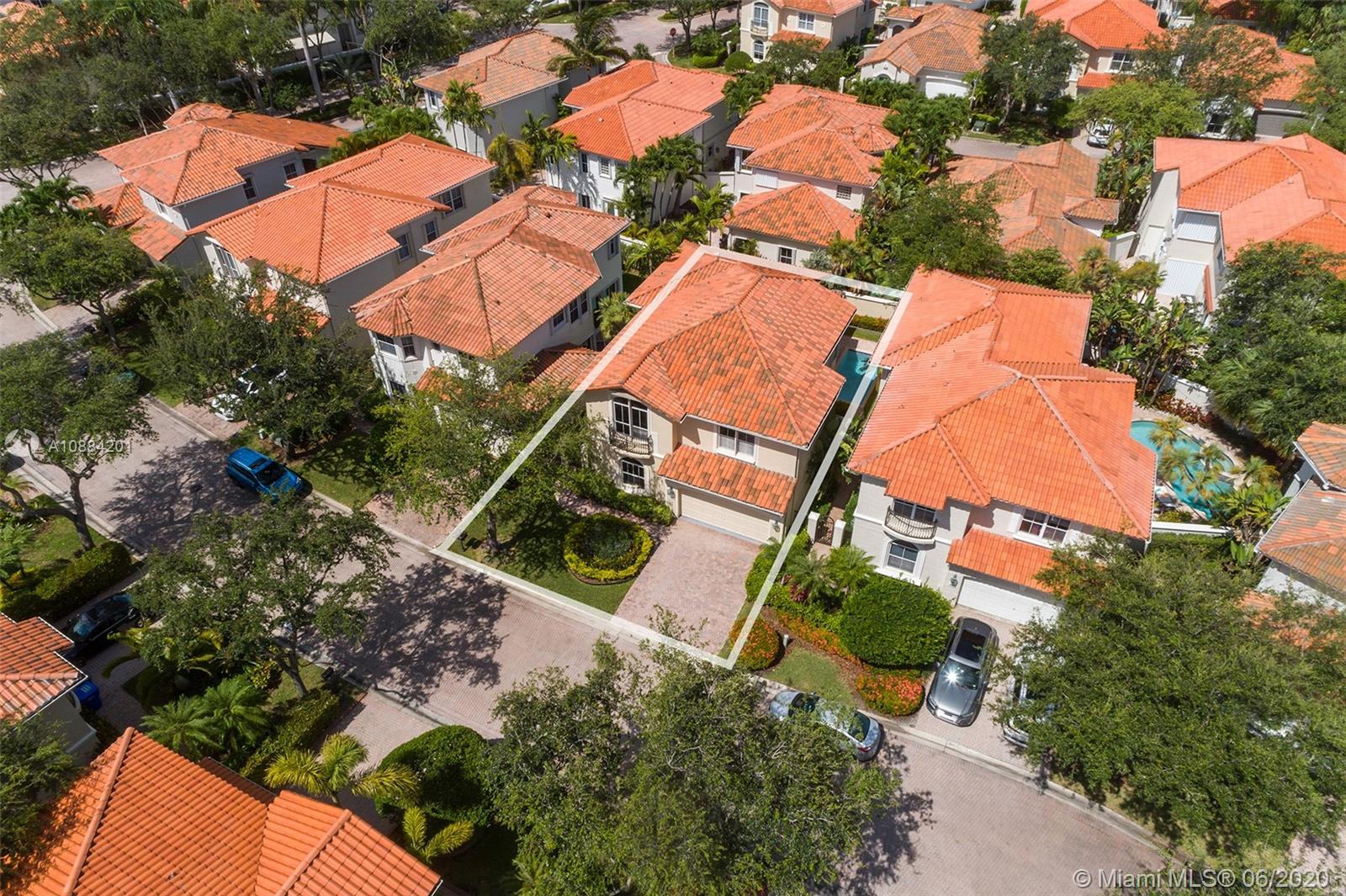 Photo of 1436 Breakwater Ter, Hollywood, Florida, 33019 - Entrance Gates