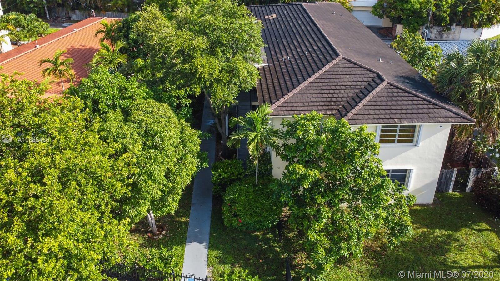See details / 4789 sq. ft. $ 2020-12-01 0 Photo