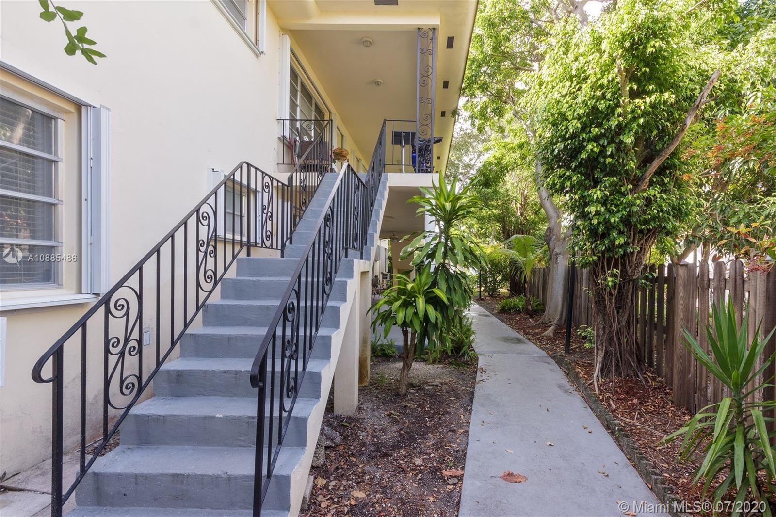 See details / 4789 sq. ft. $ 2020-12-01 0 Photo