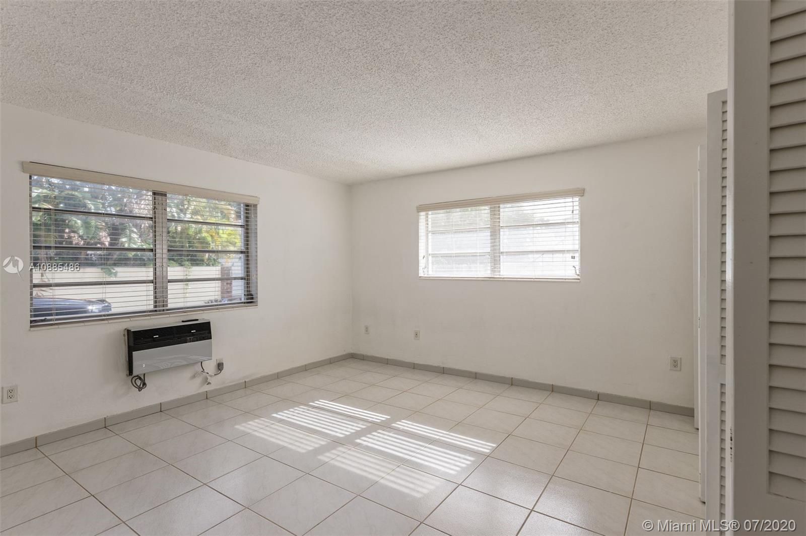 See details / 4789 sq. ft. $ 2020-12-01 0 Photo
