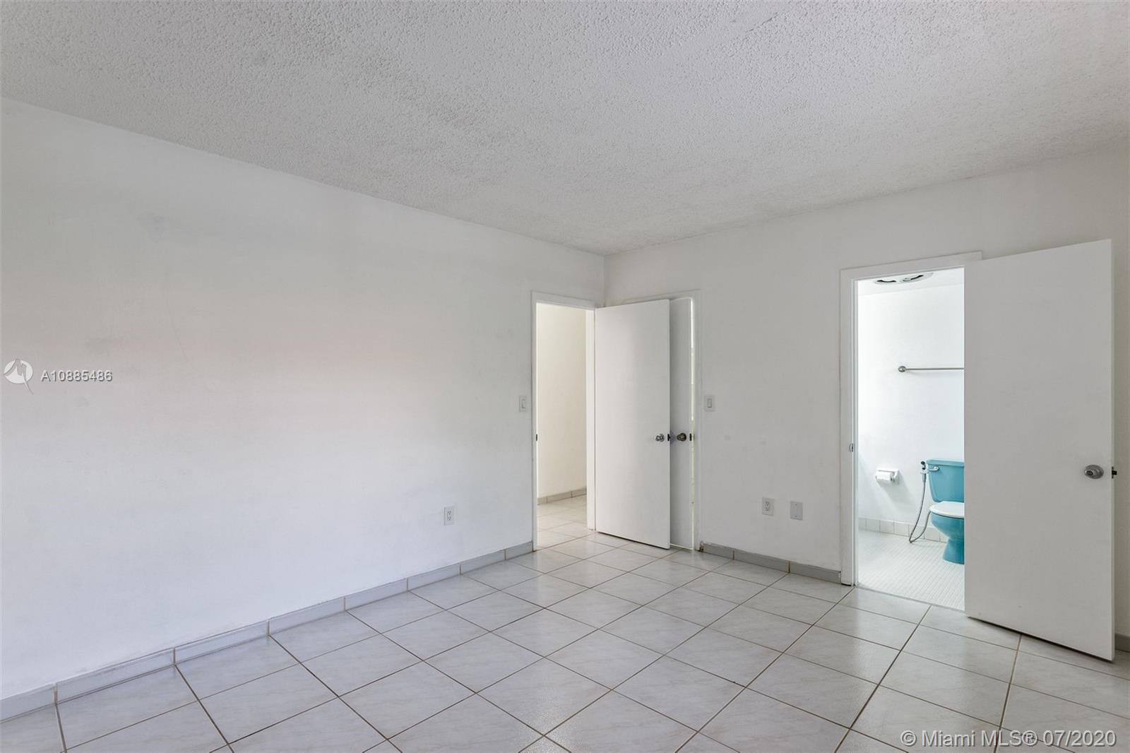 See details / 4789 sq. ft. $ 2020-12-01 0 Photo