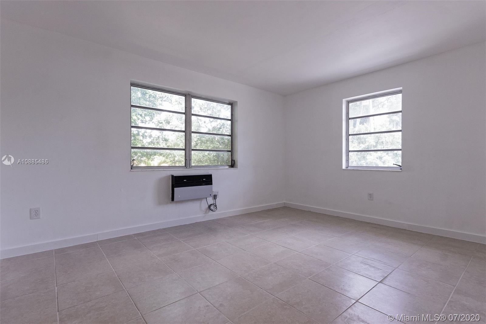 See details / 4789 sq. ft. $ 2020-12-01 0 Photo