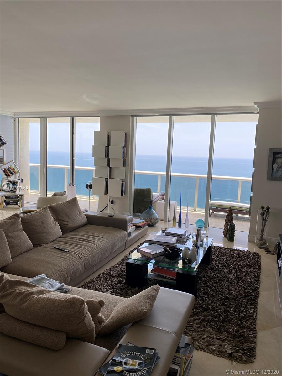 Ver detalles 3701 3 / 4 2078 sq. ft. $ 2020-09-01 0 foto