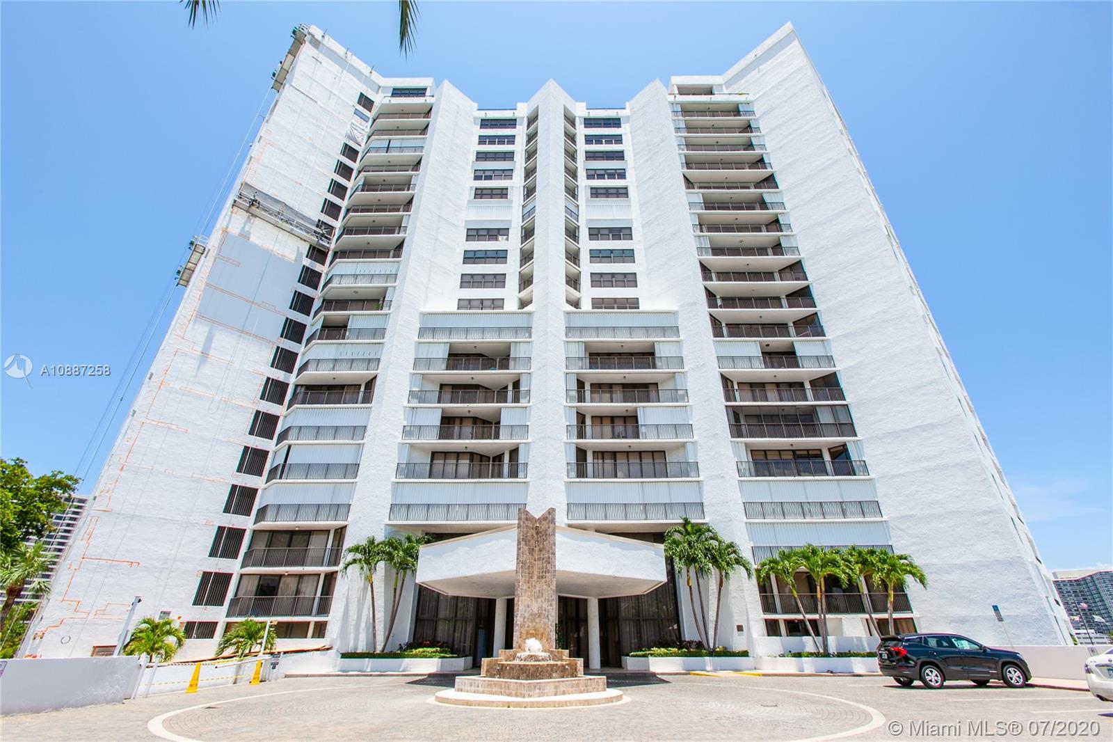 300 Three Islands Blvd 6, Hallandale Beach FL 33009 Condominium for