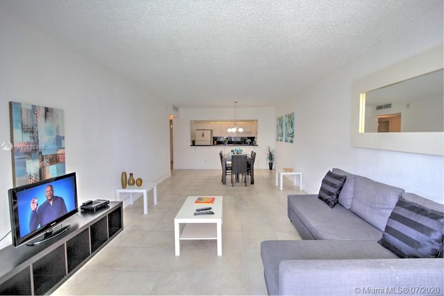 Photo of 19370 Collins Ave #425, Sunny Isles Beach, Florida, 33160 -