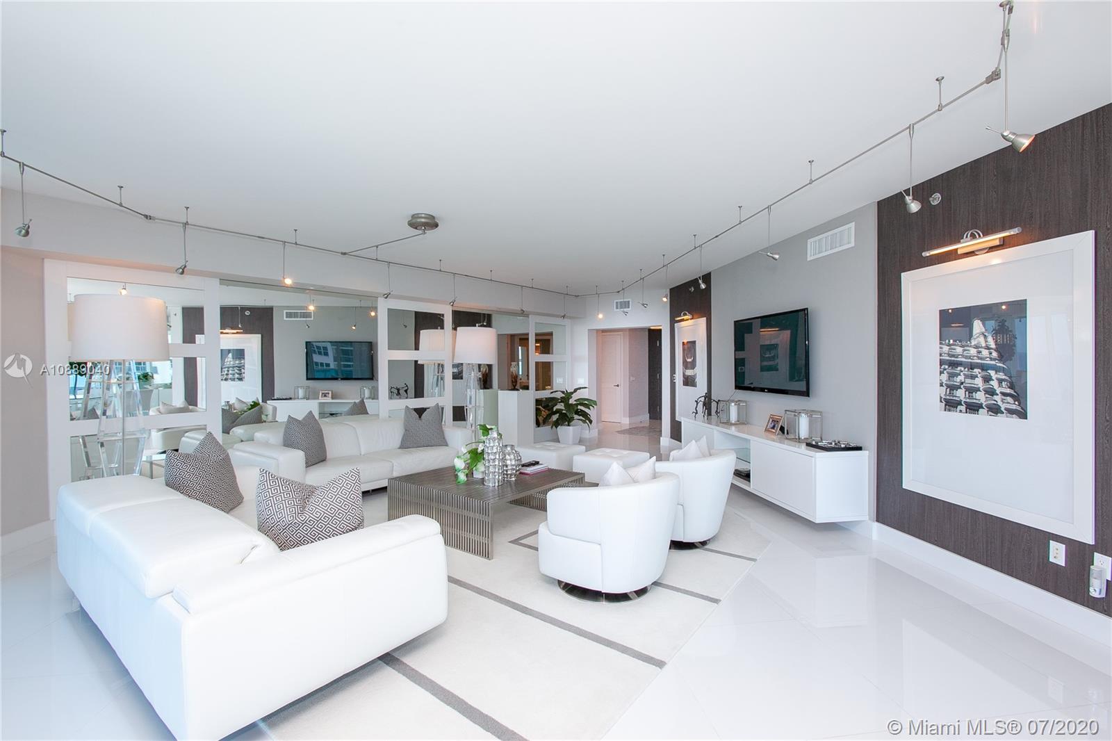 Photo of 2711 Ocean Dr #1505, Hollywood, Florida, 33019 -