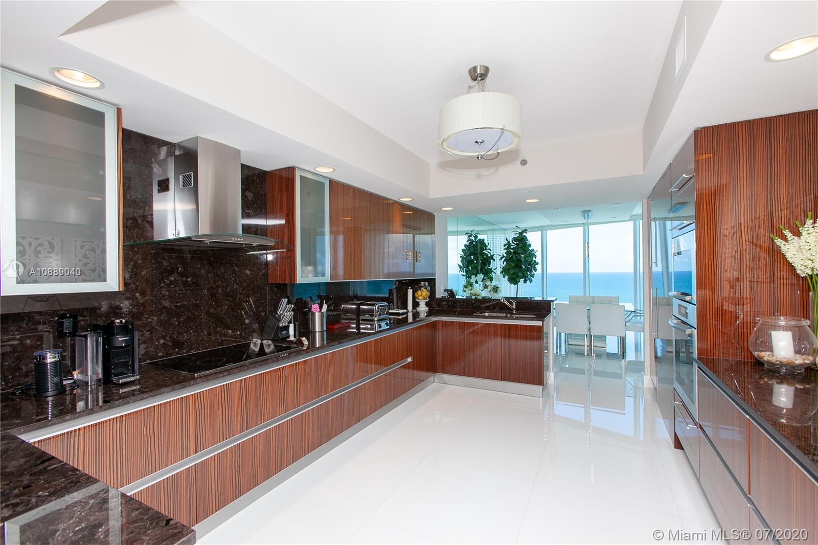 Photo of 2711 Ocean Dr #1505, Hollywood, Florida, 33019 -