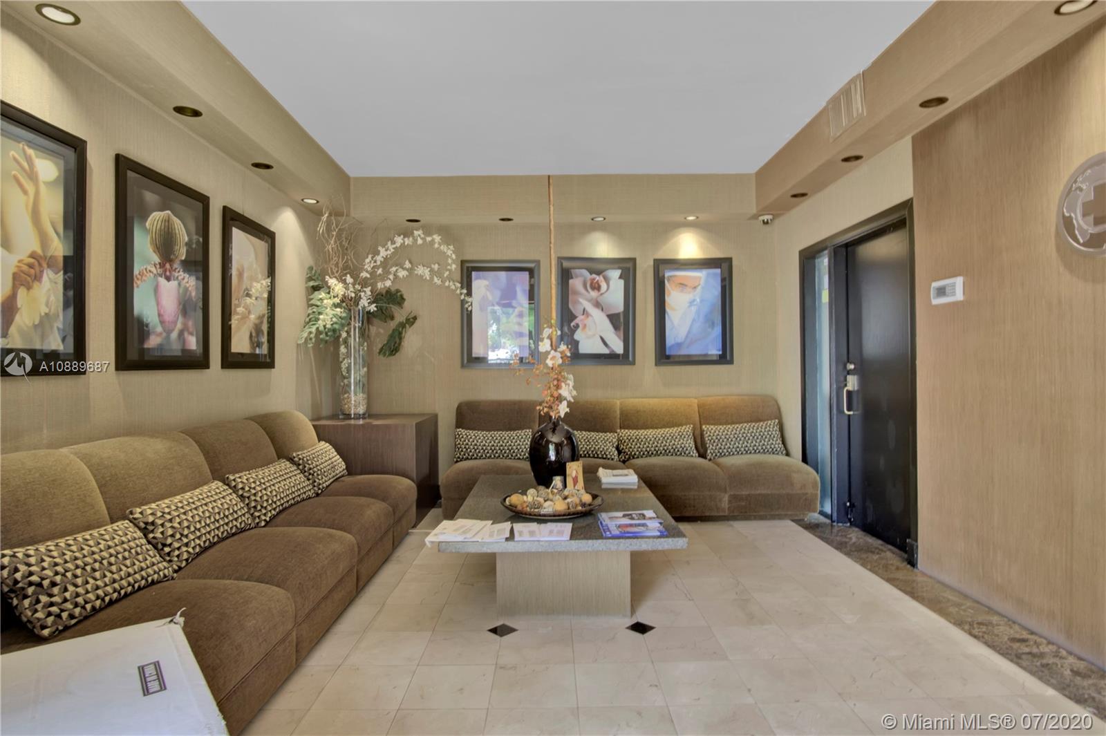 See details / 7254 sq. ft. $ 2020-07-08 0 Photo