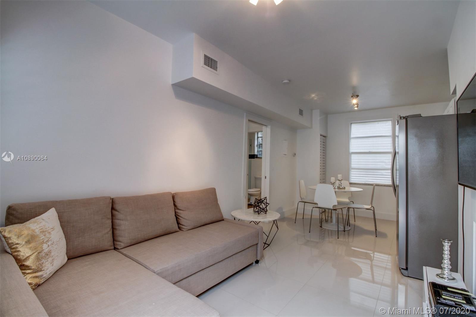 See details / 3416 sq. ft. $ 2020-07-09 0 Photo