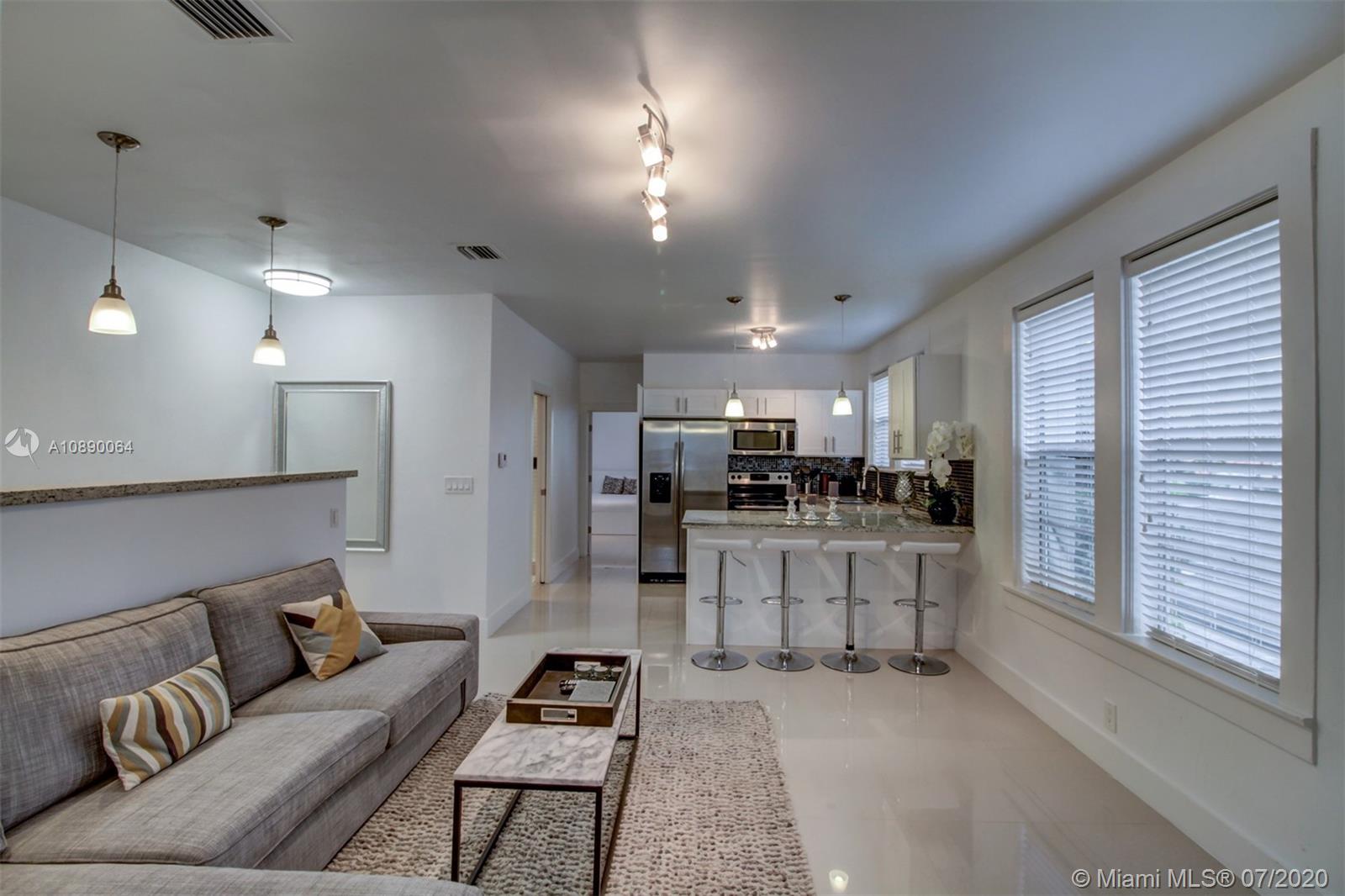See details / 3416 sq. ft. $ 2020-07-09 0 Photo