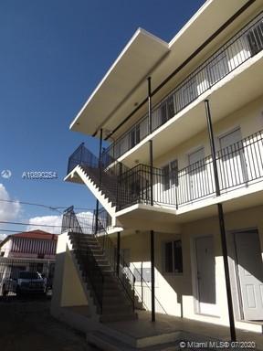 See details / 440 sq. ft. $ 2020-10-15 0 Photo
