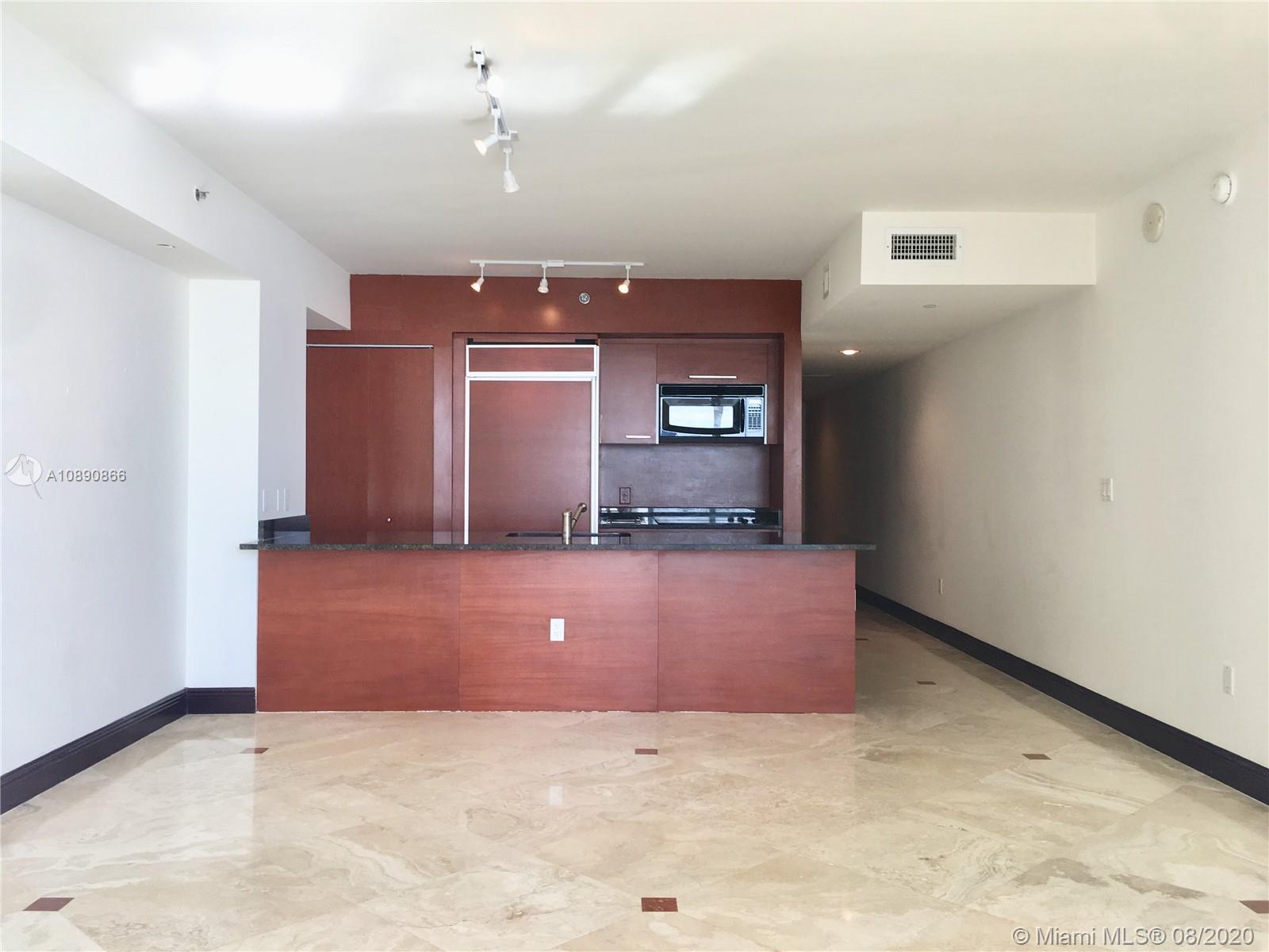 See details 3505 1 / 1 811 sq. ft. $ 2020-08-28 0 Photo