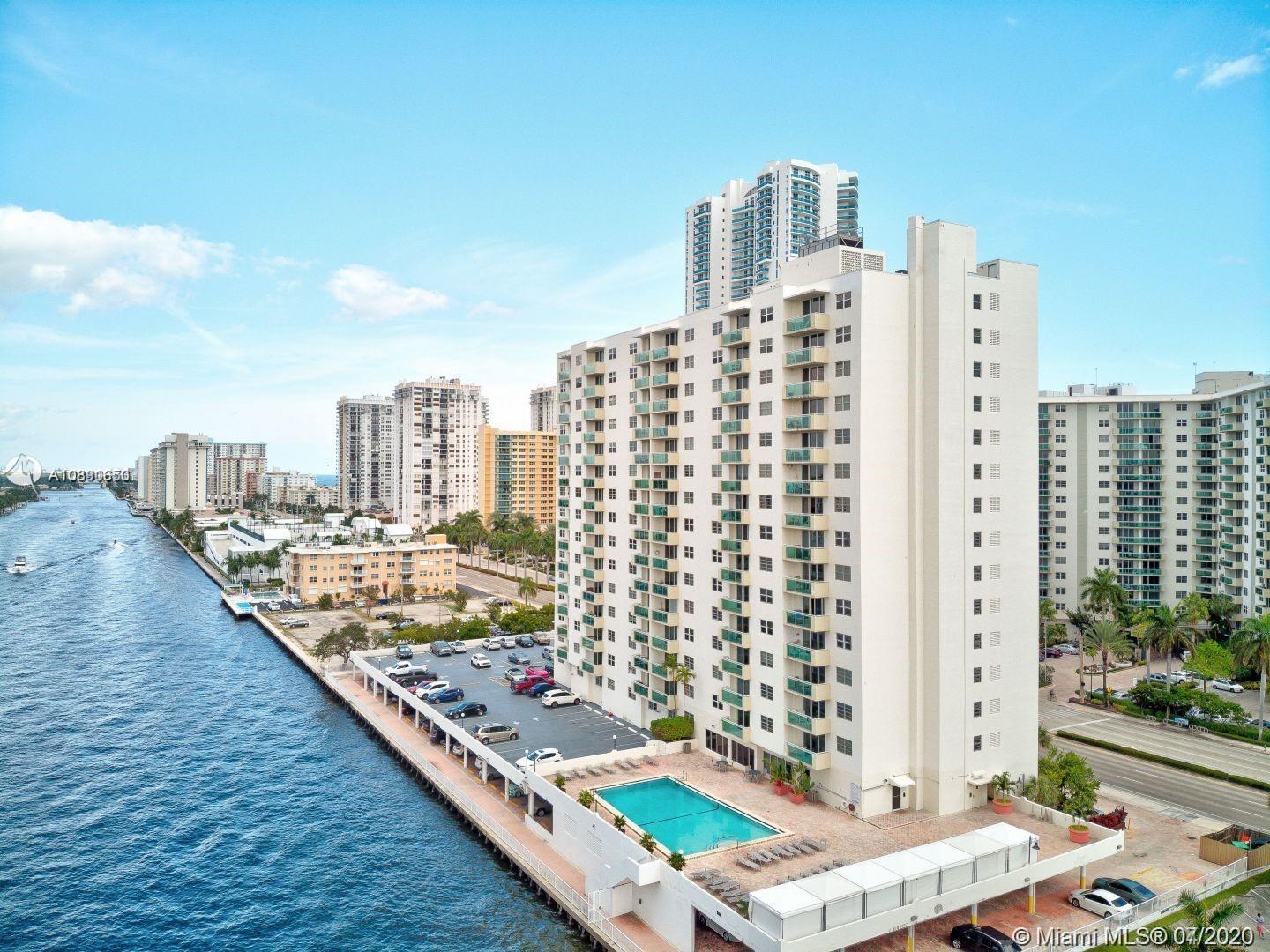 Photo of 3000 Ocean Dr #1218, Hollywood, Florida, 33019 - Across the Ocean