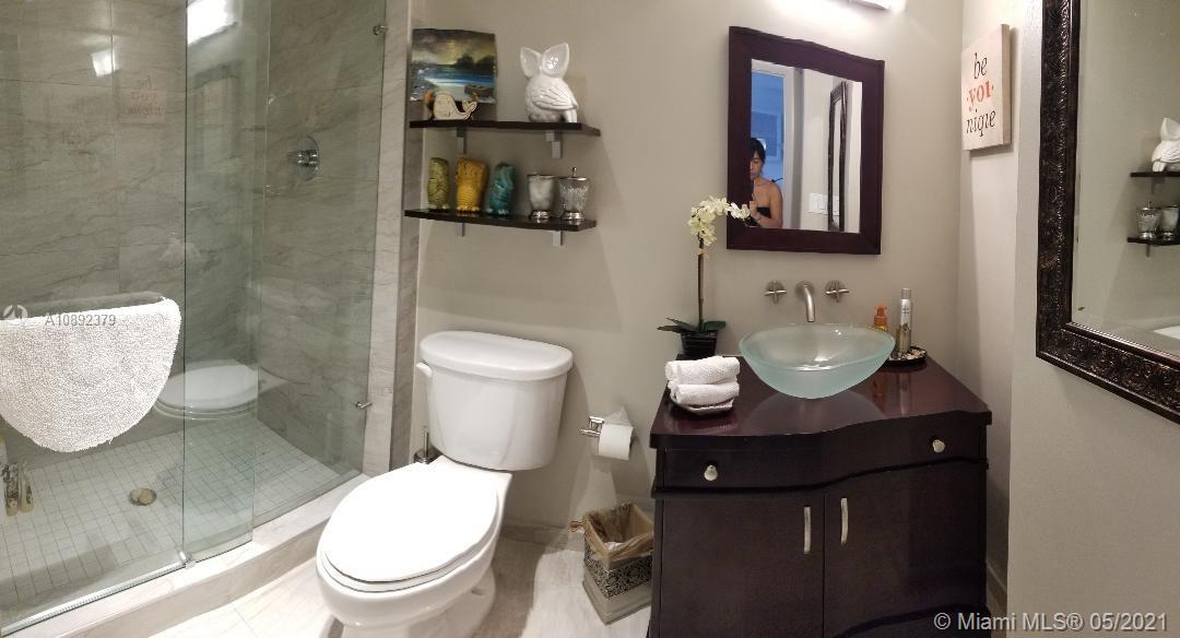 Photo of 20335 Country Club Dr #402, Aventura, Florida, 33180 -
