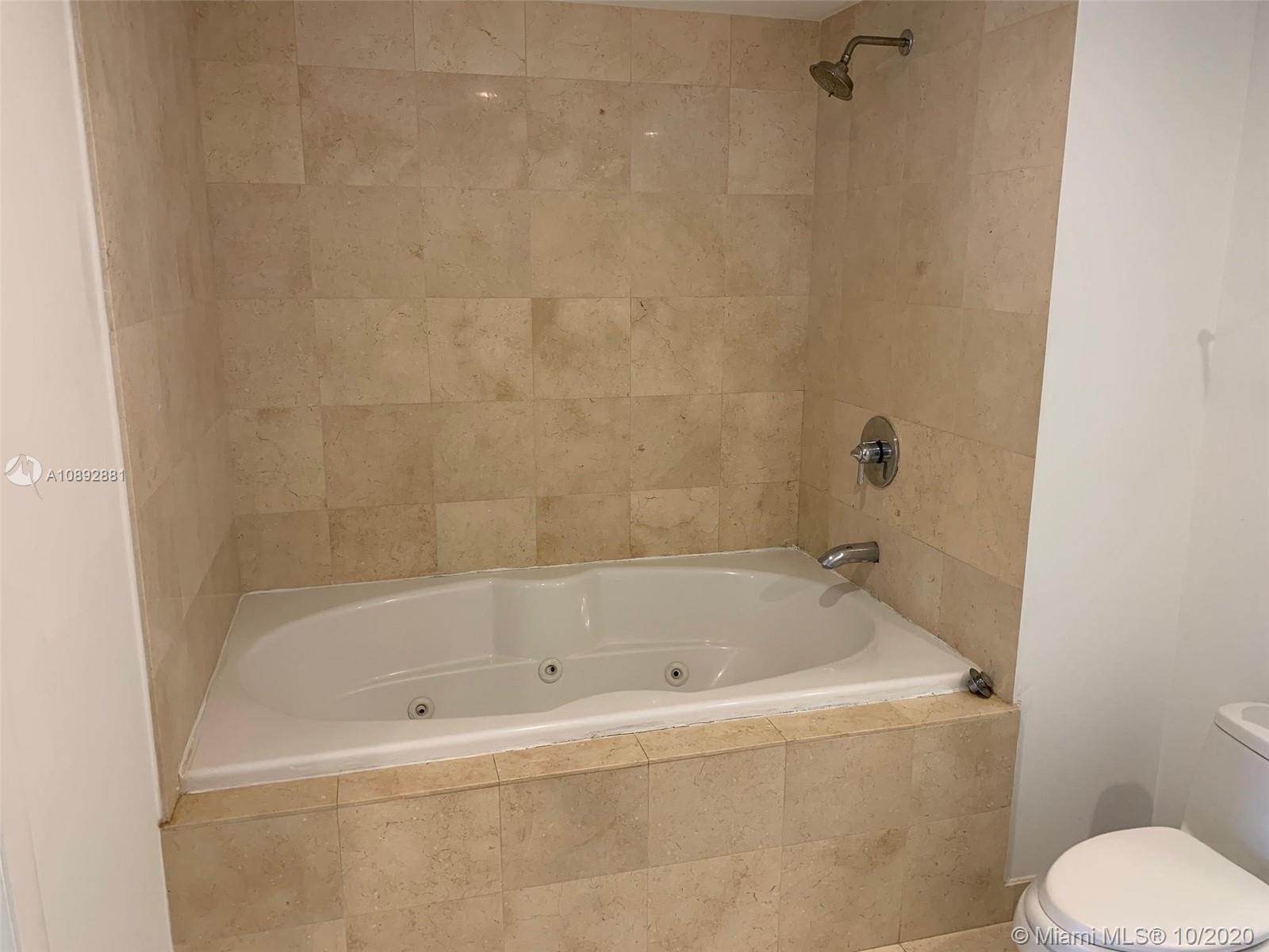 See details 2309 2 / 1 1086 sq. ft. $ 2020-08-31 0 Photo