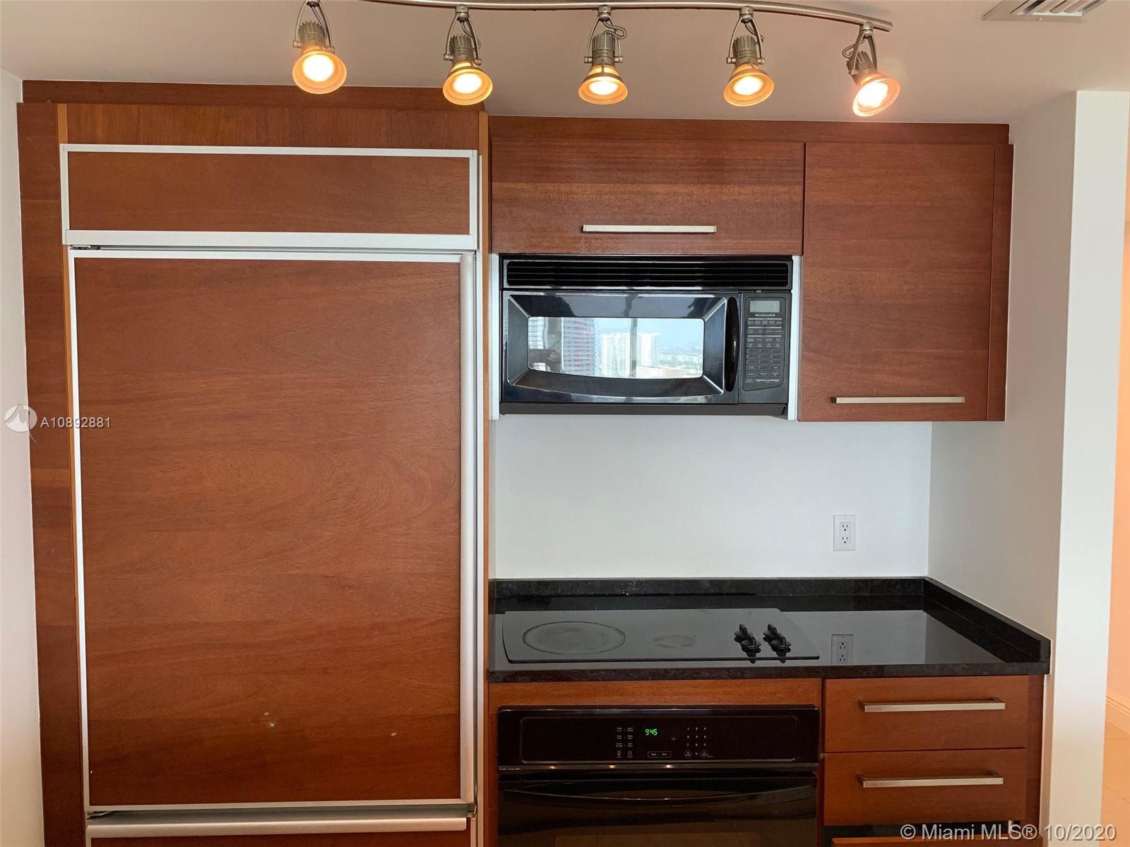 See details 2309 2 / 1 1086 sq. ft. $ 2020-08-31 0 Photo